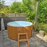3 Bedroom Awesome In