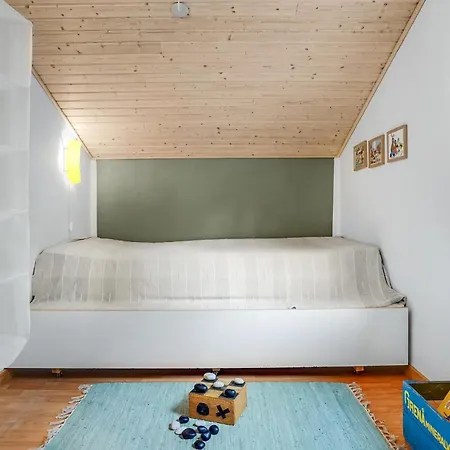 3 Bedroom Awesome In *