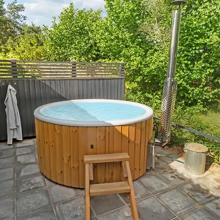 3 Bedroom Awesome In